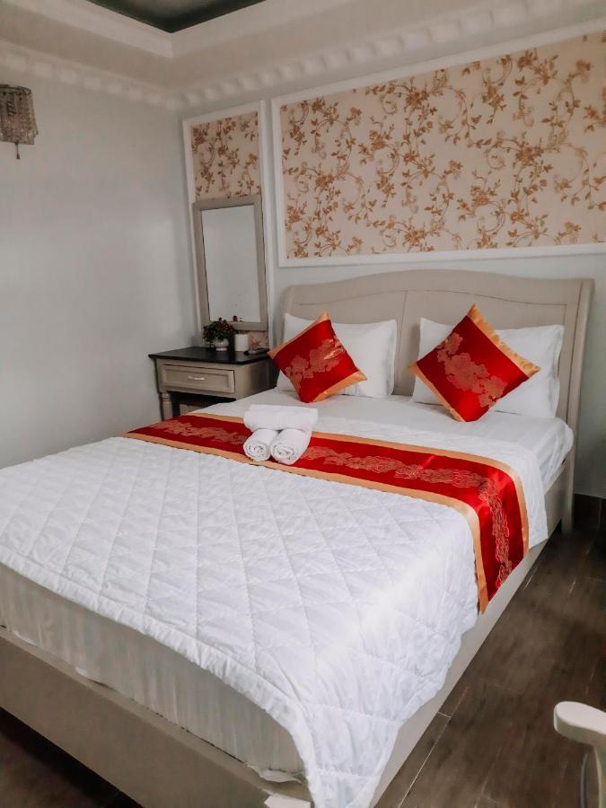 Khách sạn Thiên Phú